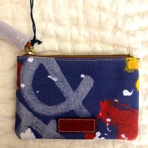 *NWT* Dooney & Bourke zip pouch/wallet. Never used